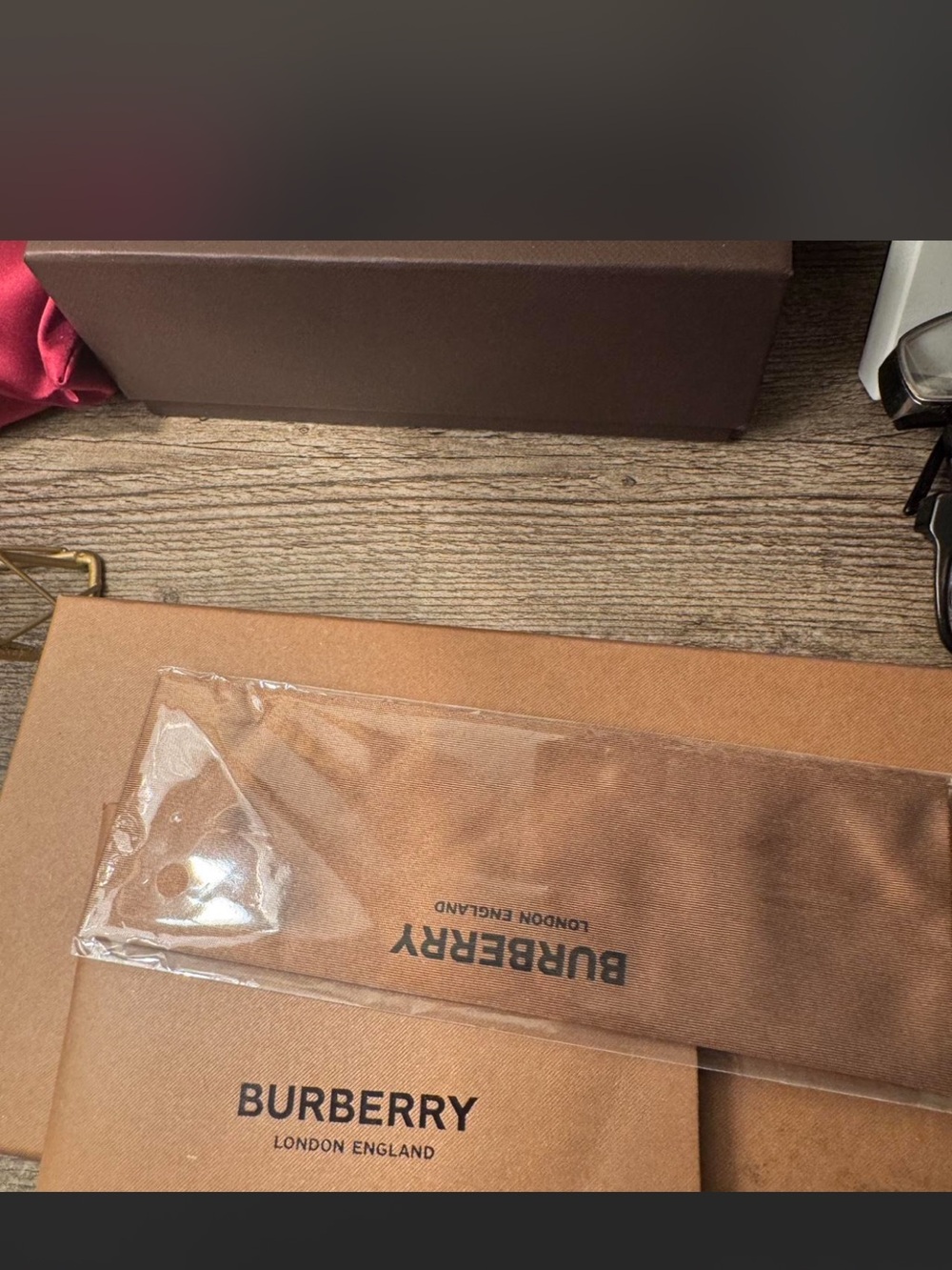 Authentic Burberry Black Cat Eye Sunglasses with Subtle Check Detail - Picture 4 of 5